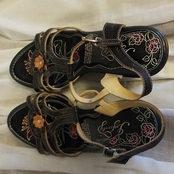 NWOT Unique Genuine leather Sandals - Picture 4 of 4